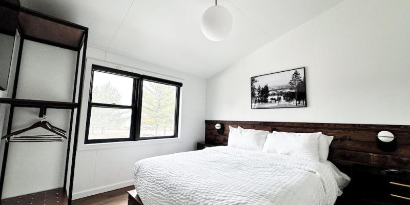 room_e90c98a9-67aa-4ab4-b18d-455ca31daa21.jpg