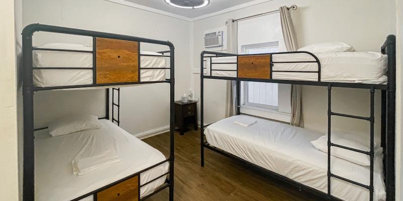 room_d603dbcd-cba8-46c7-8c2b-c2a266f36b62.jpg