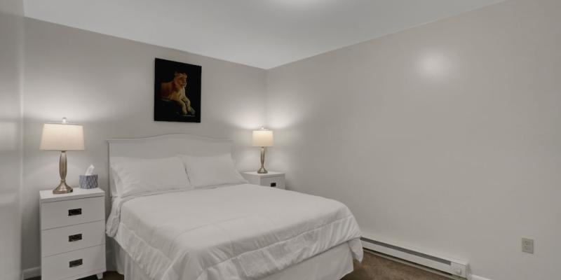 room_0e9f47e9-7aa7-452a-8c40-3c2a5405a2e6.jpg