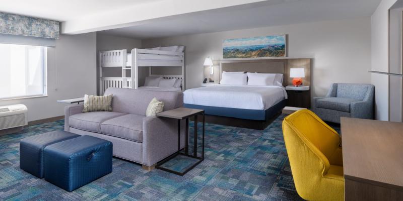 room_d8e496ab-d5ca-47e0-88fd-daf12e3b7a9b.jpg