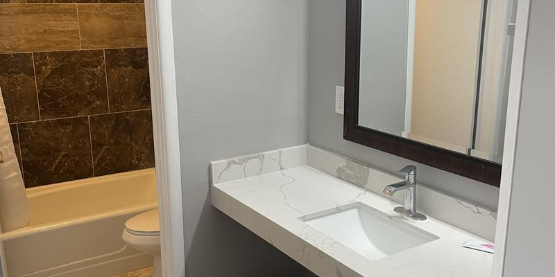 room_6d12f328-8f0e-4d74-9f18-e32b914dd26a.jpg
