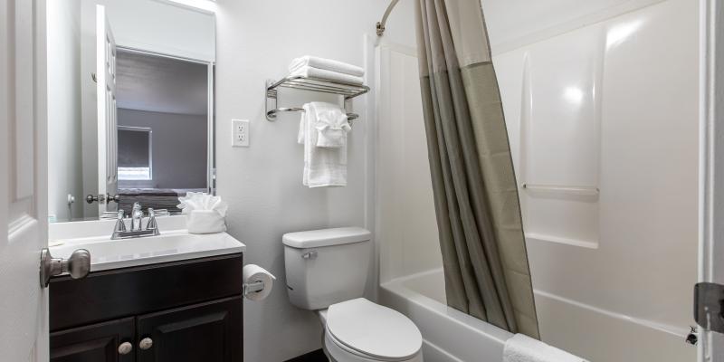 room_c70c052d-ad2f-42af-b383-448247eed397.jpg