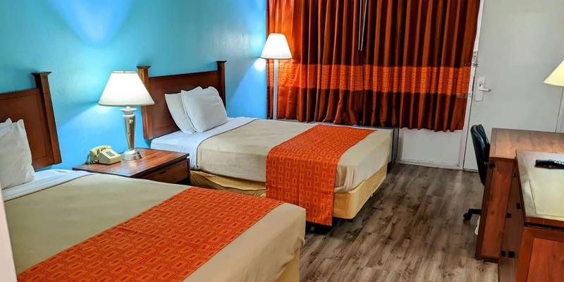 room_80e216d8-6ced-41f4-8ae9-20e48fa5ae68.jpg