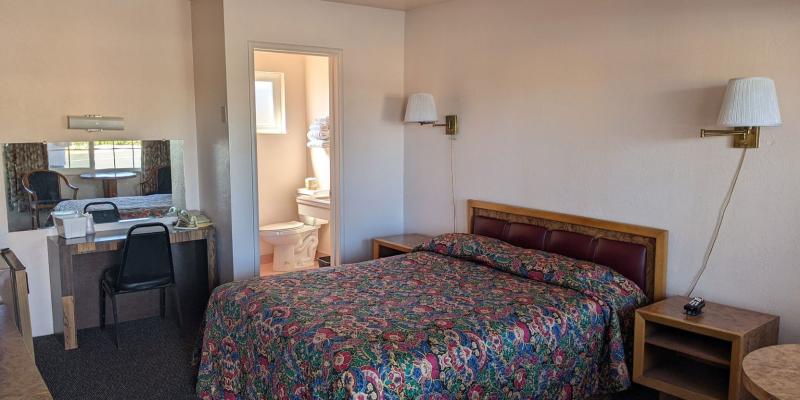 room_b645bce4-b905-44ca-8ca3-5d71f4d6c4cf.jpg