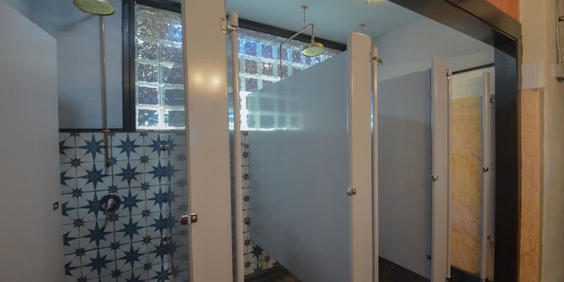 room_64ebb1ce-c372-4ca4-934d-347dabec132f.jpg