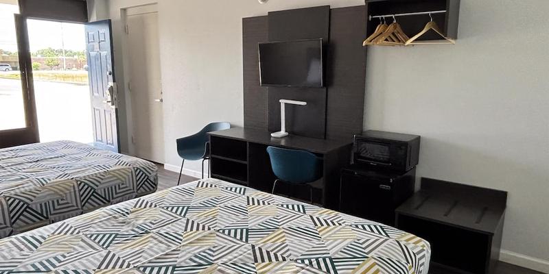 room_abed3a07-43d8-45e7-a99e-62b2d51cd8f6.jpg