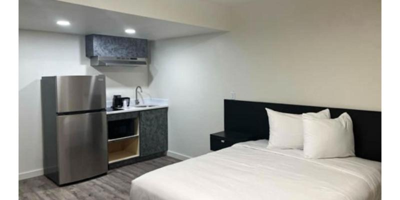 room_e23ff5ce-186c-4e0a-8985-4a3c8e8f1ec5.jpg