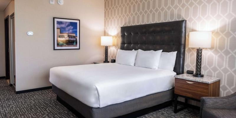 room_e33c4e6d-6af2-44e2-b612-8a73c1f4006f.jpg