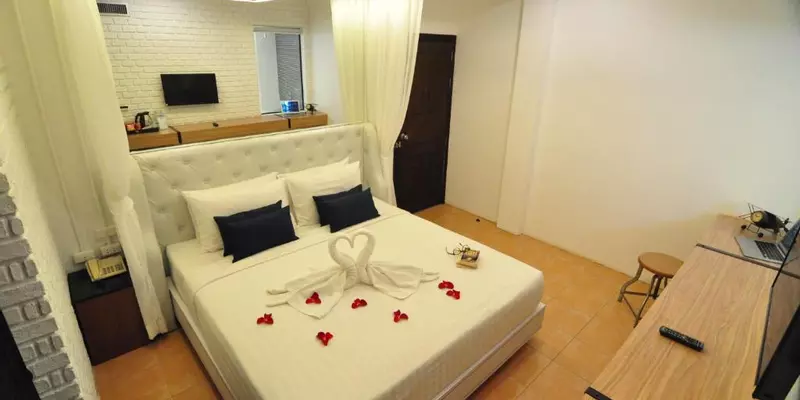 room_937f1c6b-7ca4-4e73-9cce-967d9e3aa682.jpg