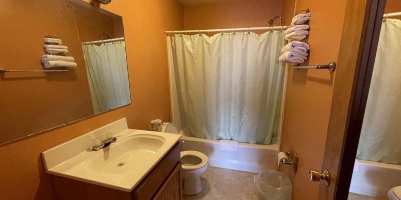 room_b965d666-2643-4cf1-9506-8fa2ee35aa79.jpg