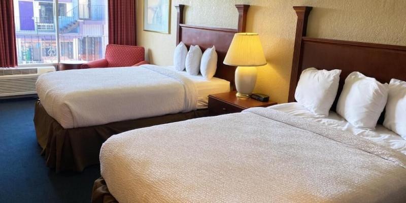 room_91ab5cf1-b2a4-4b93-83fa-34c8ee121cc8.jpg