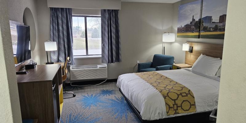 room_fdca4533-2ffa-4a6e-8b4e-d0fc60167fd2.jpg