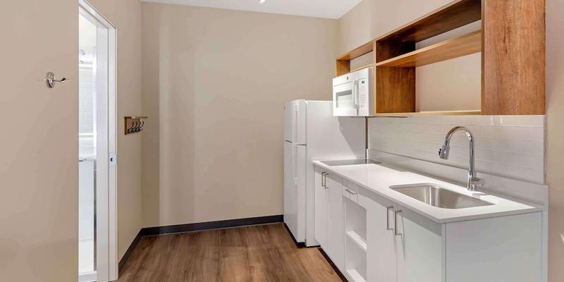room_f8b0a94f-0f76-4b1c-9ca2-9f8bb382a583.jpg