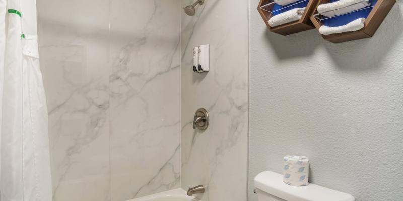 room_cff6f277-99fa-4eb7-8abc-1e24428ec42e.jpg