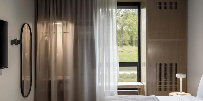 room_bd4a09bb-5fa6-4e97-b49b-a6fd56dfff43.jpg