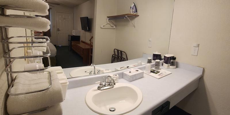 room_122df666-15b9-4b3d-8819-94d0f7362202.jpg