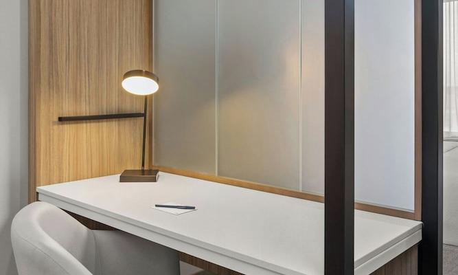 room_3d96ee1d-cb4f-4bdc-acbb-45748b41bc29.jpg