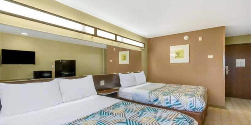 room_a7b46a10-aefc-4bfd-bb3f-112e11598d8b.jpg