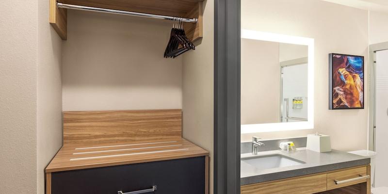 room_dda70e7d-dfa9-47b2-a2b3-2b0348292870.jpg