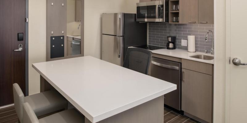 room_0827597d-4fef-403d-bc8d-e7a4367b648b.jpg