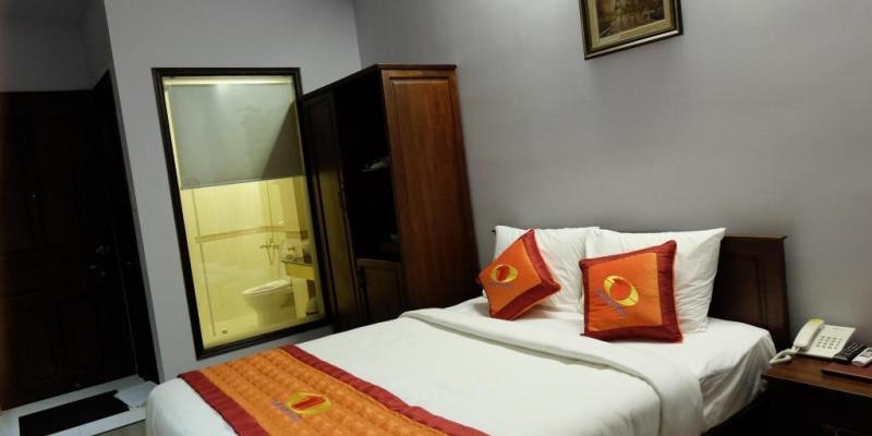 room_c2acd70e-a76f-4a01-8ced-fa634b6302bc.jpg