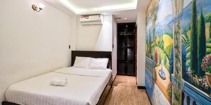 room_7b2a355f-e40f-4a51-8361-12d2668c2e97.jpg