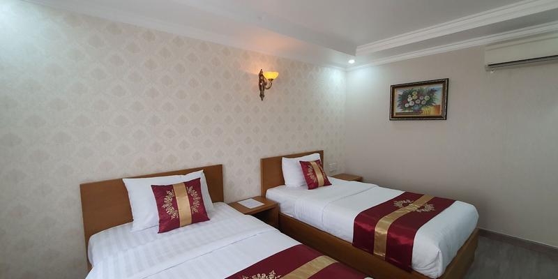room_535cfeef-162e-45dd-bd22-7d04979751bc.jpg