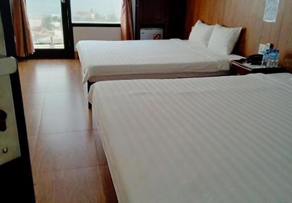 room_9e3f0ec3-c4d6-4e84-8c30-c242b302b16b.jpg