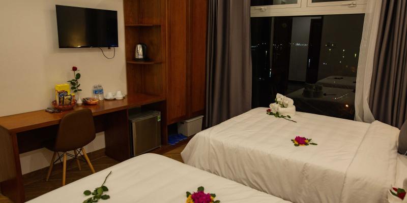 room_48ef5974-c9fe-4f43-a231-e5d1dc1a7496.jpg