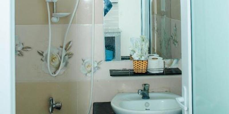 room_3df5bef2-4d08-4f85-8fbc-3fad5af4f10f.jpg