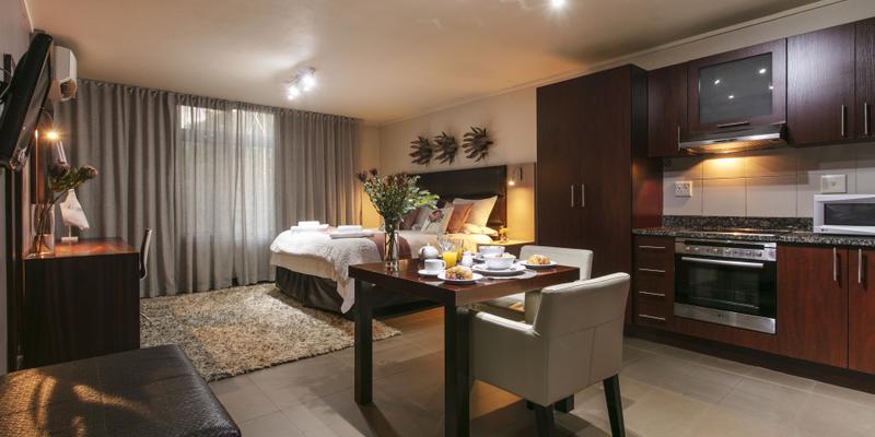 room_b5bbe22c-21db-42ae-b9e2-af385628b7f7.jpg