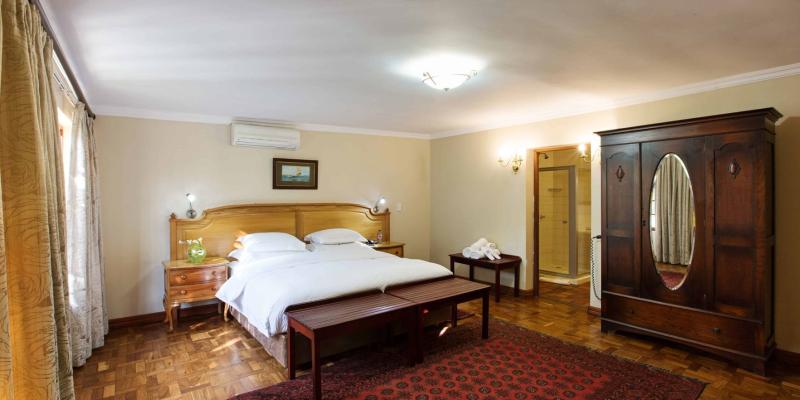 room_d9f3d8c9-b0de-475d-b8a8-e21900bfbd05.jpg