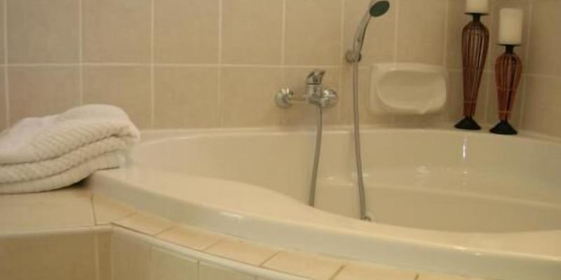 room_eb8bca0d-8b54-47e3-a2d9-0d625e70ba97.jpg