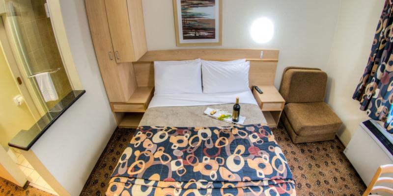 room_48f04d73-8698-4cd4-83ca-bb8e33f58b9c.jpg