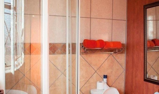room_7ef7a88f-a247-4edd-8c72-fa18e6a103bd.jpg