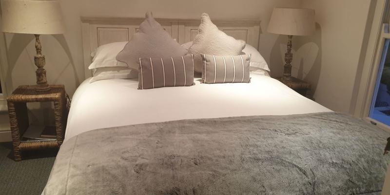room_fc42e92c-db0c-4a3a-a3d5-0b5f6aa4dec0.jpg