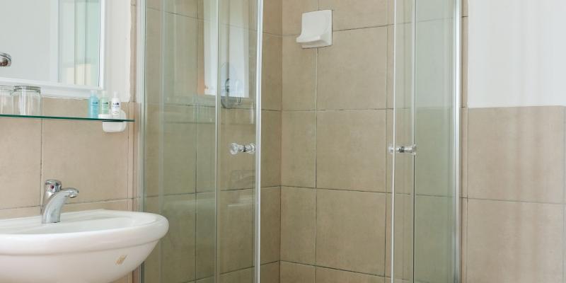 room_a3581d1c-30c4-4b4d-8f4e-ba44d2e8401a.jpg