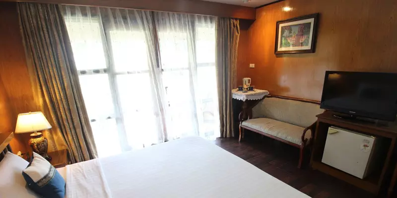 room_0f420306-c96a-4480-a4c6-6e87d581cb71.jpg