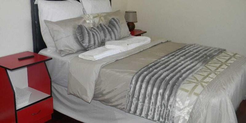 room_3d0bdb84-3f64-44a1-9475-7ac29c2e35b7.jpg