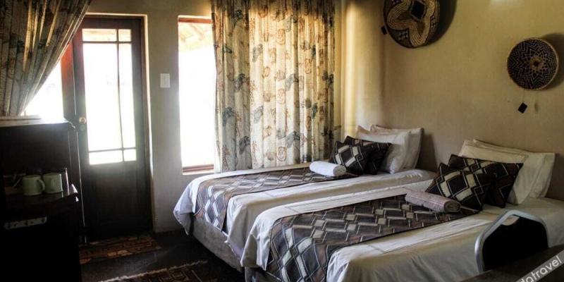 room_ecf38a3f-cf3f-4b6f-b81b-c0bbdae62d8a.jpg
