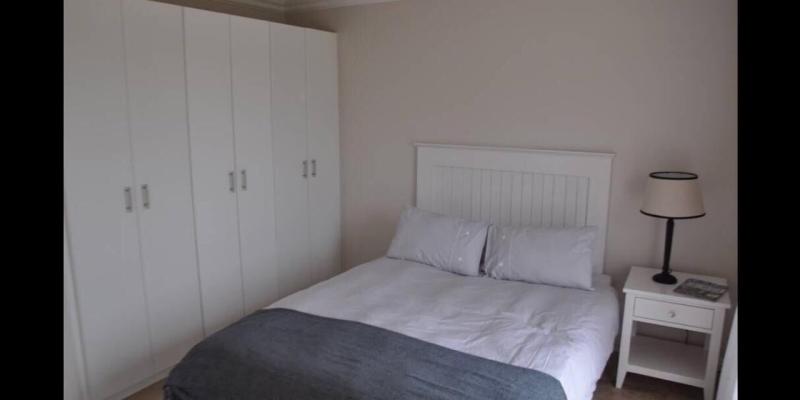 room_f6c54c65-fe46-46cc-8d1c-4a16cb9d2dde.jpg