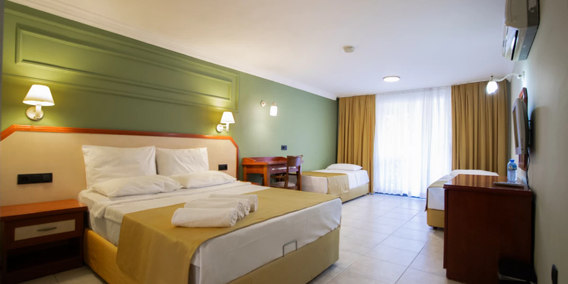 room_ee700be1-9175-4f83-9846-7af8ae6ccfd1