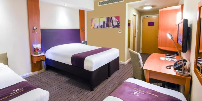 room_1edfc334-ef3f-45d5-9a62-3c8d16ab80cb.jpg