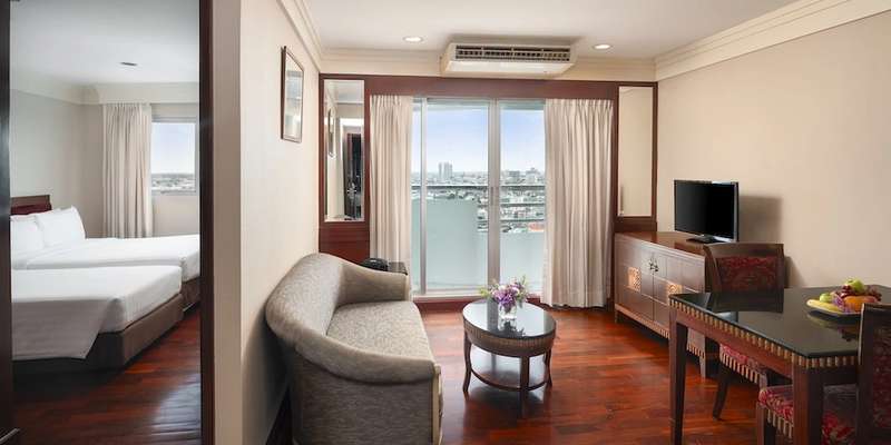room_7ab6de99-66ed-4adb-95c7-42995fafcb76