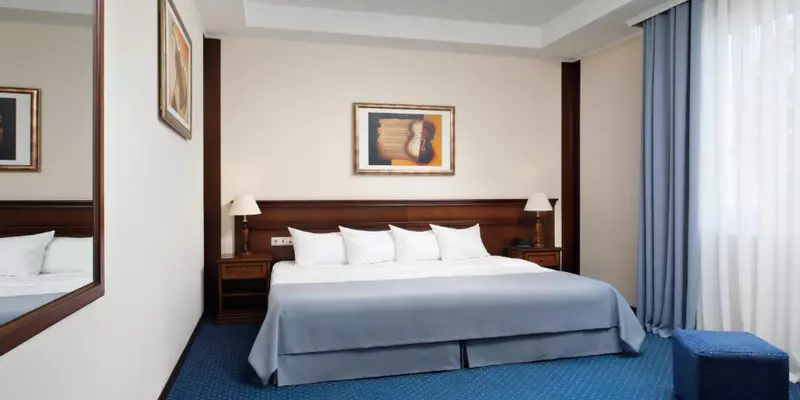 room_244c36e5-b352-4f41-81d3-cd6eda6e46f2.jpg