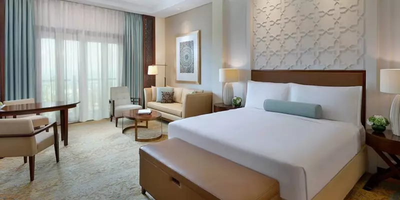room_cdc33011-afb5-4c87-9ef2-7a06b8470b4e