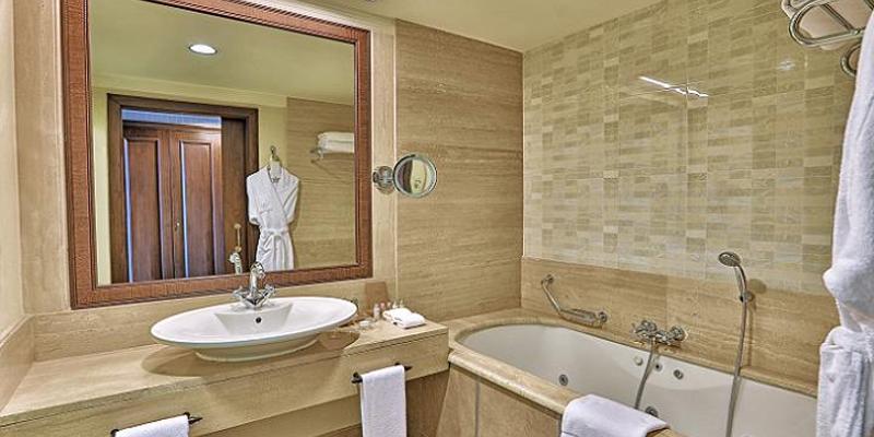 room_b24de17e-1bec-4aa8-83dd-1f5cba85a2d2.jpg
