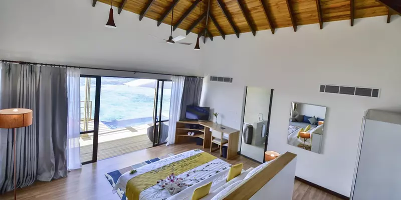 room_5bb3152f-6cb5-40ad-9f4c-06db9fb5380e