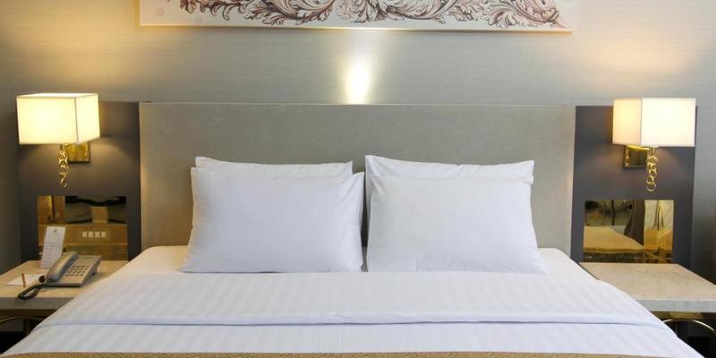 room_3844d8c7-8b51-4b77-8db8-391c21c8b527.jpg