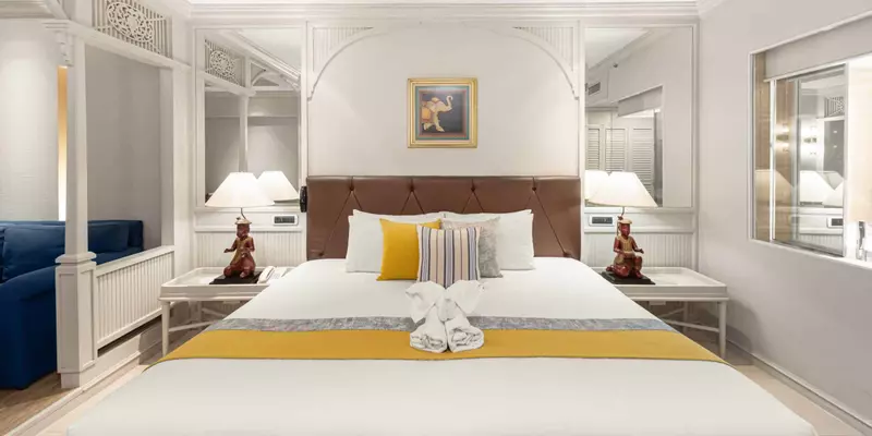 room_0d3621f7-df39-4a26-b7c2-eb63b973d9e4